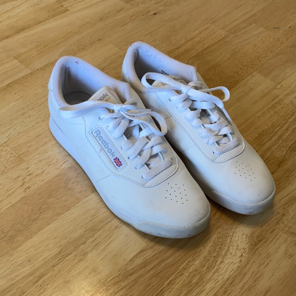 Reebok tennis shoes